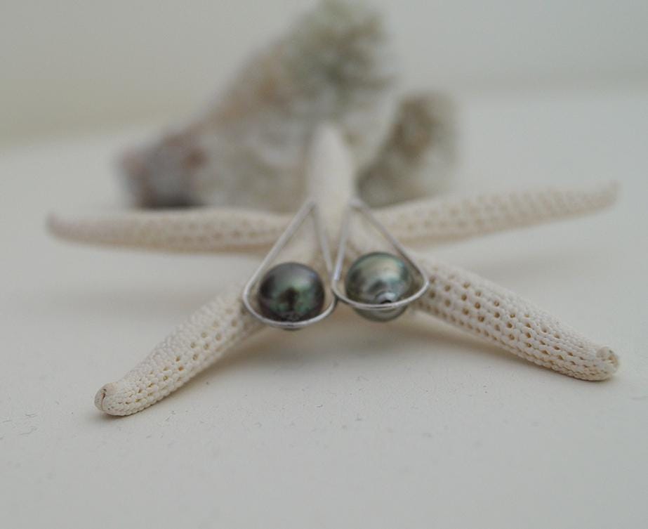 Boucles d'oreilles ovales en argent massif et perles de Tahiti - Nova