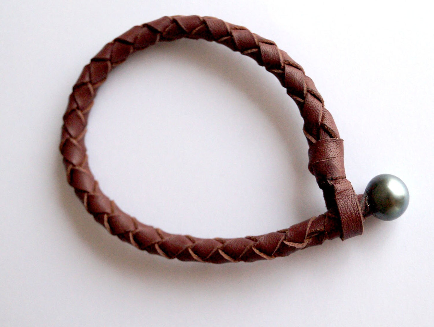 Bracelet avec Perle de Tahiti - cuir tressé rond australien - lasso Marius
