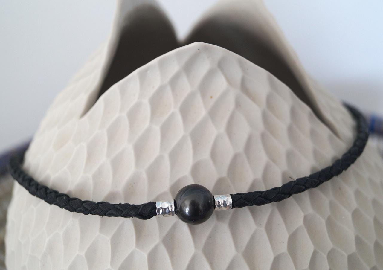 Collier Perle de Tahiti, cuir tressé, fermoir acier inoxydable magnétique - Tupai