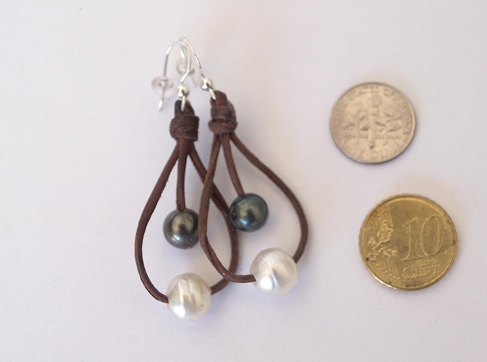 Earring with Tahitian pearls and white Australian pearls - Isia