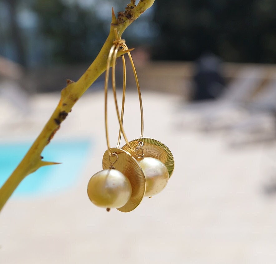 Boucles d'oreilles créoles avec perles Australiennes - Oria