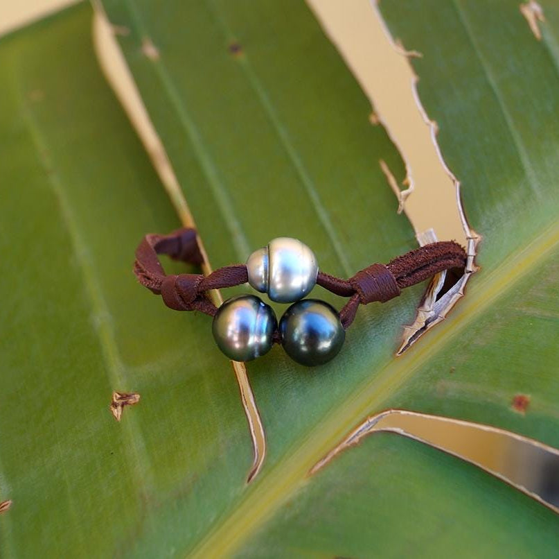 Bracelet trio de perles de Tahiti avec fermoir double - Betty