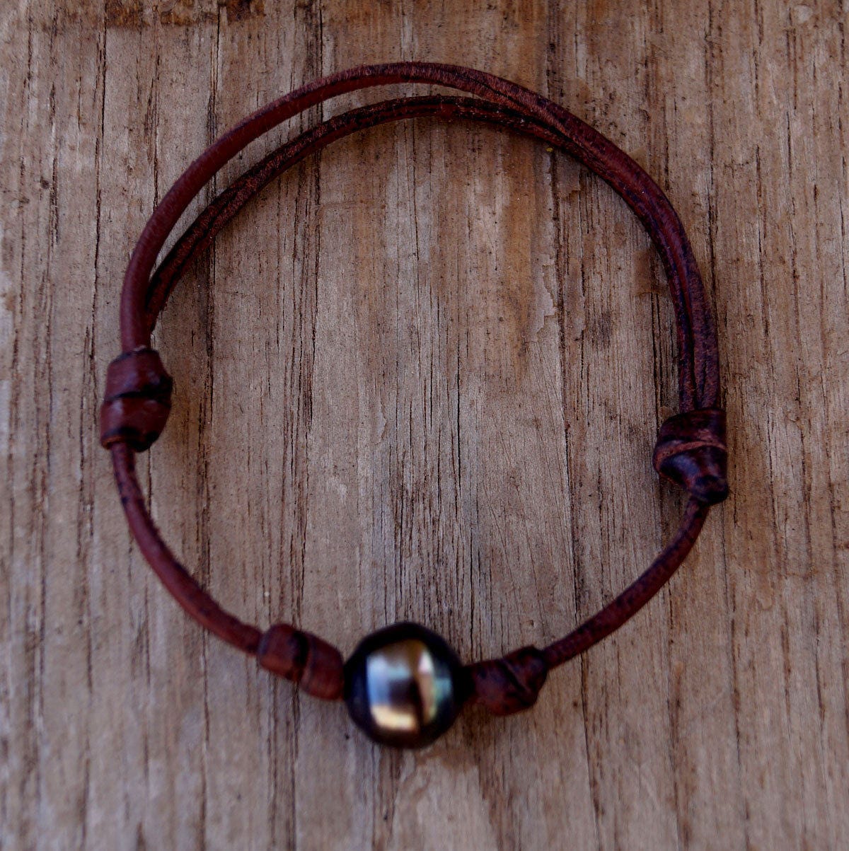 Tahitian Pearl Bracelet - Adjustable Leather - Selha
