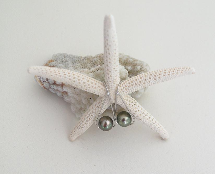 Boucles d'oreilles ovales en argent massif et perles de Tahiti - Nova