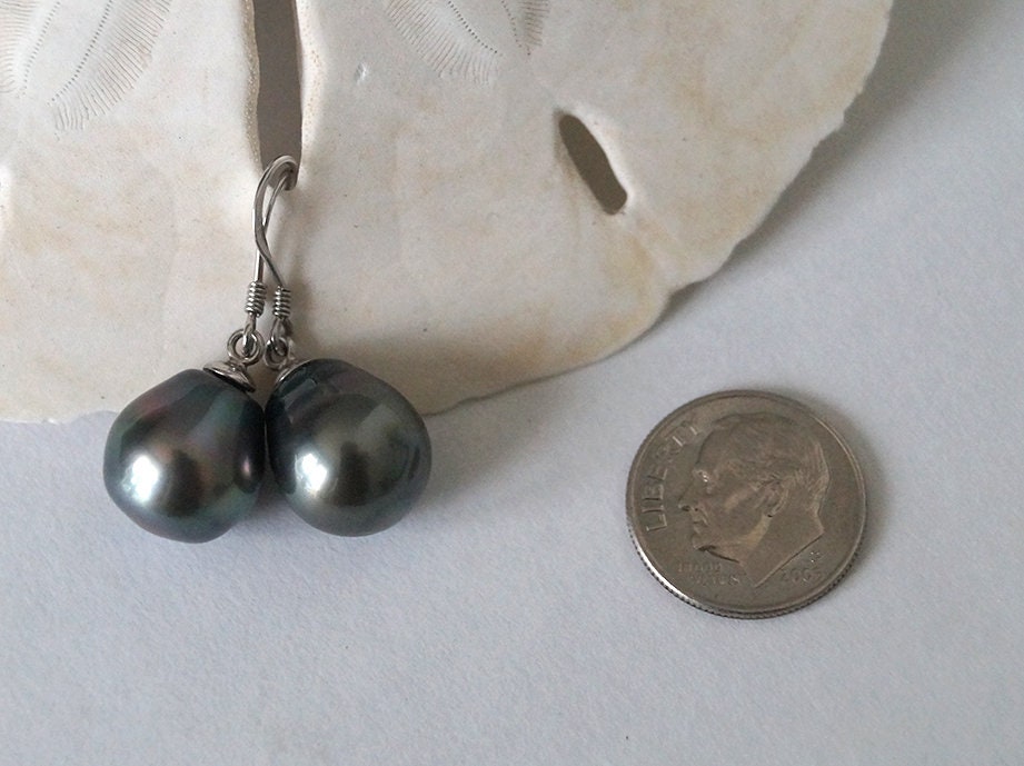 Boucles d'oreilles avec une belle perle de Tahiti, argent 925 - Aube