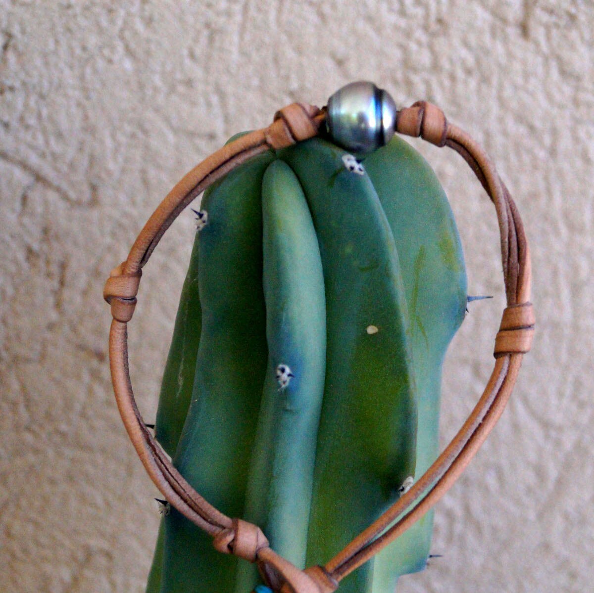 Bracelet perle de Tahiti cuir naturel fermoir turquoise - Tove