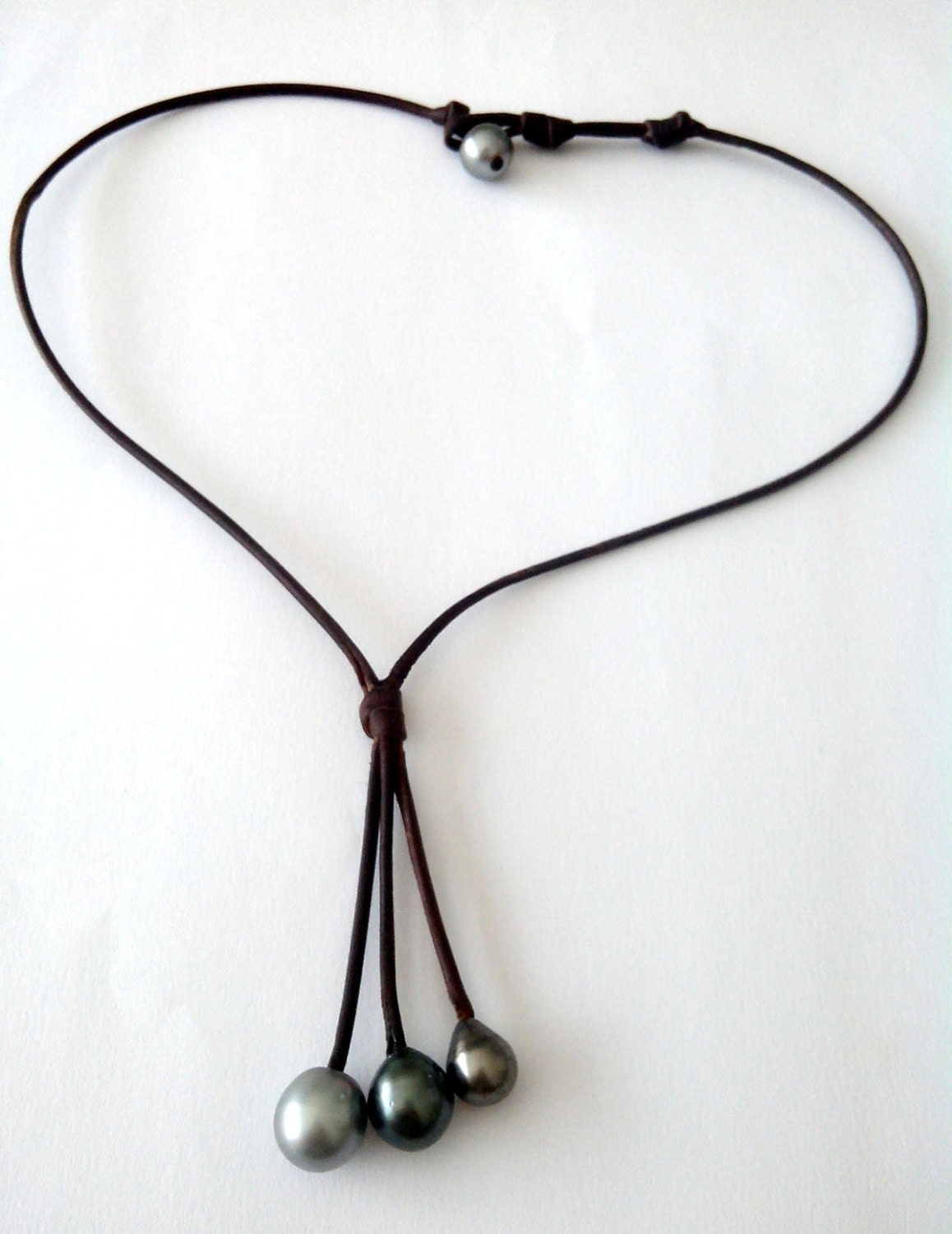 Tahitian pearl pendant necklace - Calypso