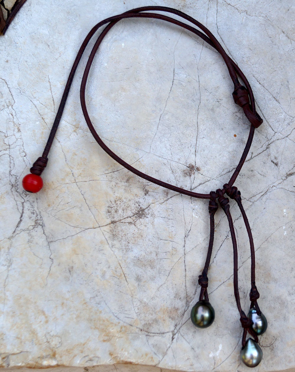 Collier ras de cou avec perles de Tahiti en grappe - Harper
