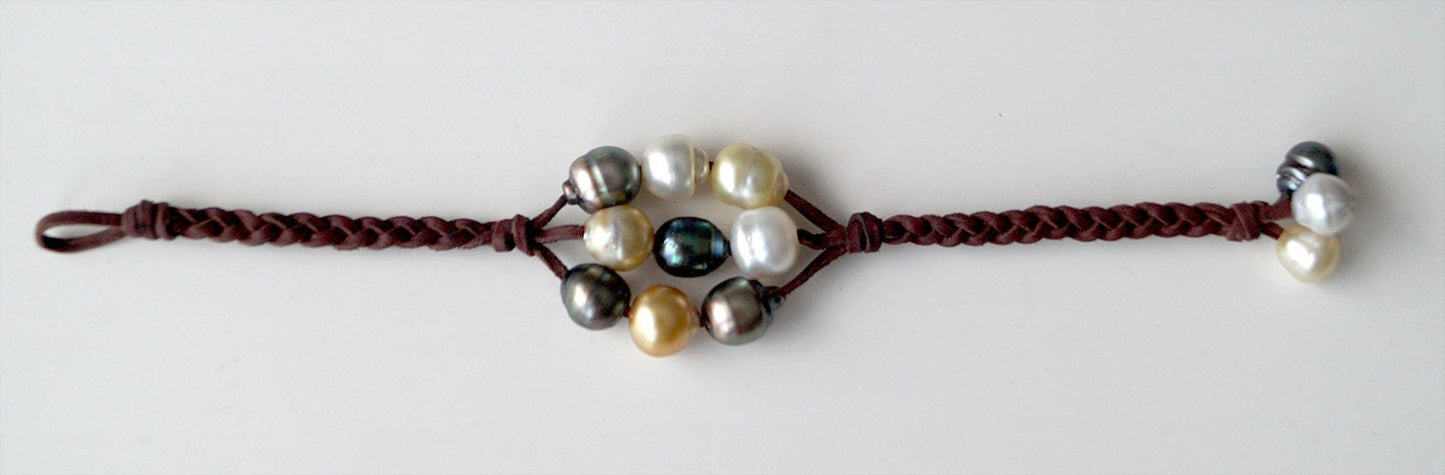 Bracelet manchette de neuf perles de Tahiti et Australienne - Lyka