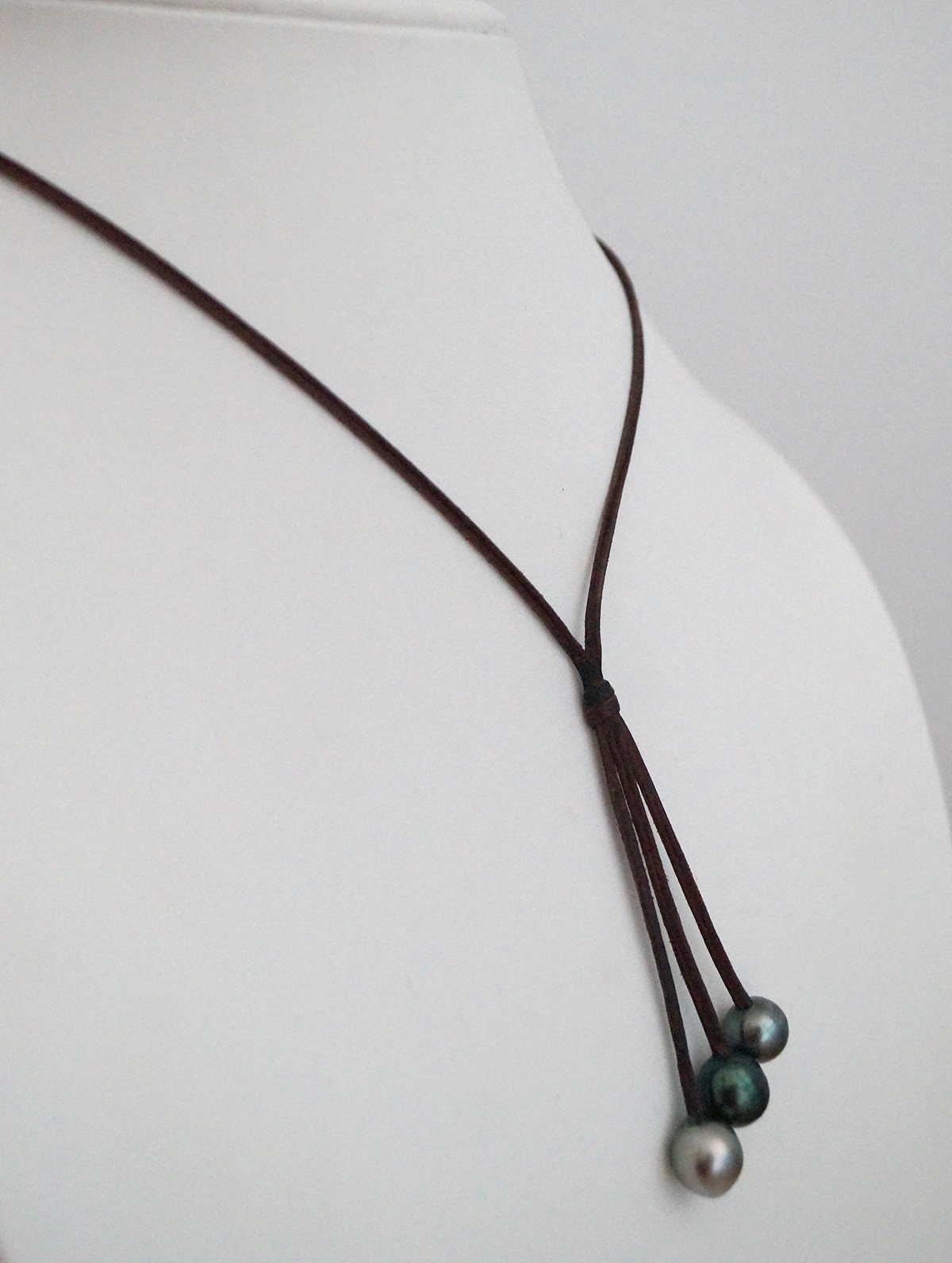 Tahitian pearl pendant necklace - Calypso