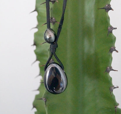 Collier pendentif hématite et perle de Tahiti - Noah