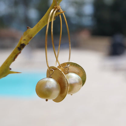 Boucles d'oreilles créoles avec perles Australiennes - Oria