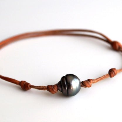 bracelet cheville cuir et perle