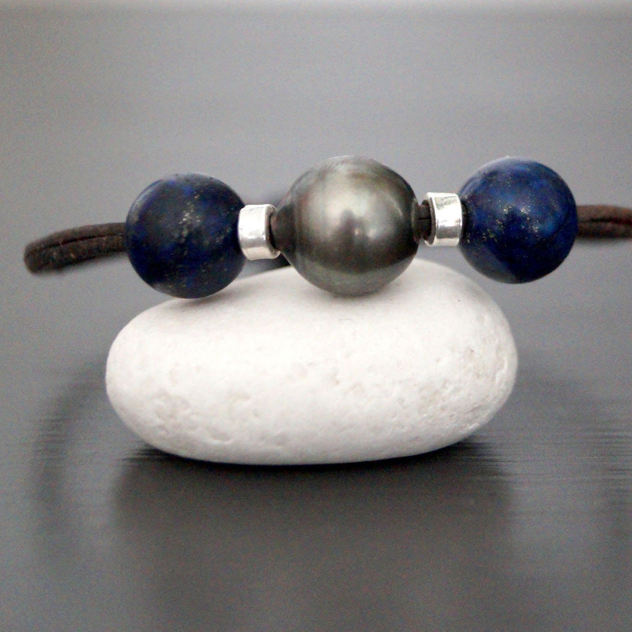 bracelet perle noire de culure