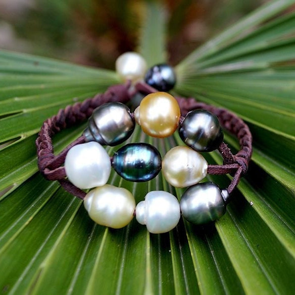 perles de tahiti et cuir