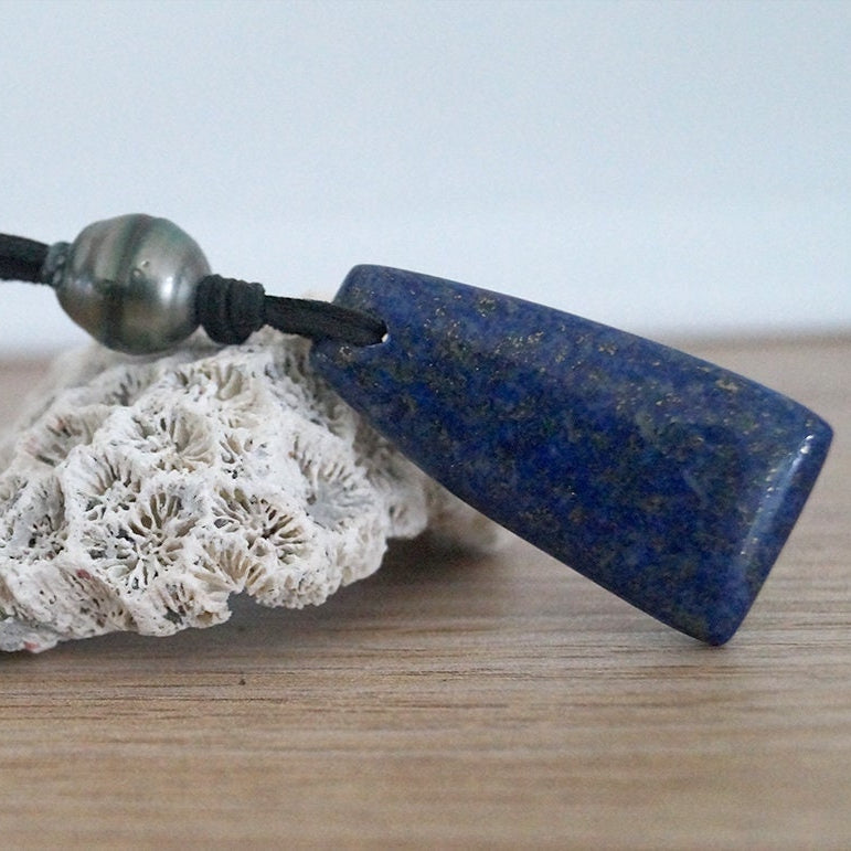 collier homme cuir et perle