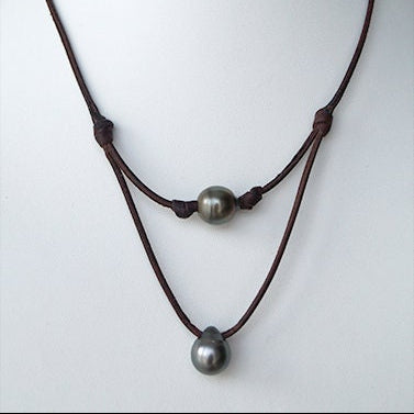 collier perle et cuir