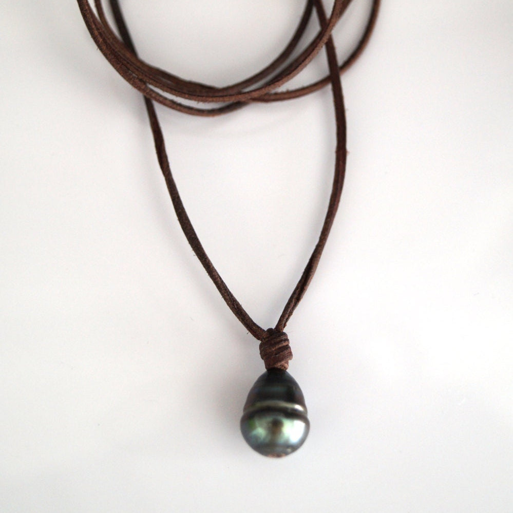 collier perle tahiti et cuir