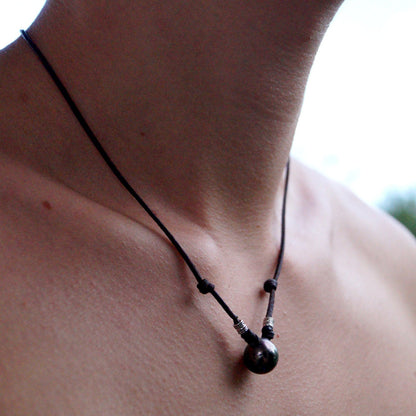 collier perle et cuir