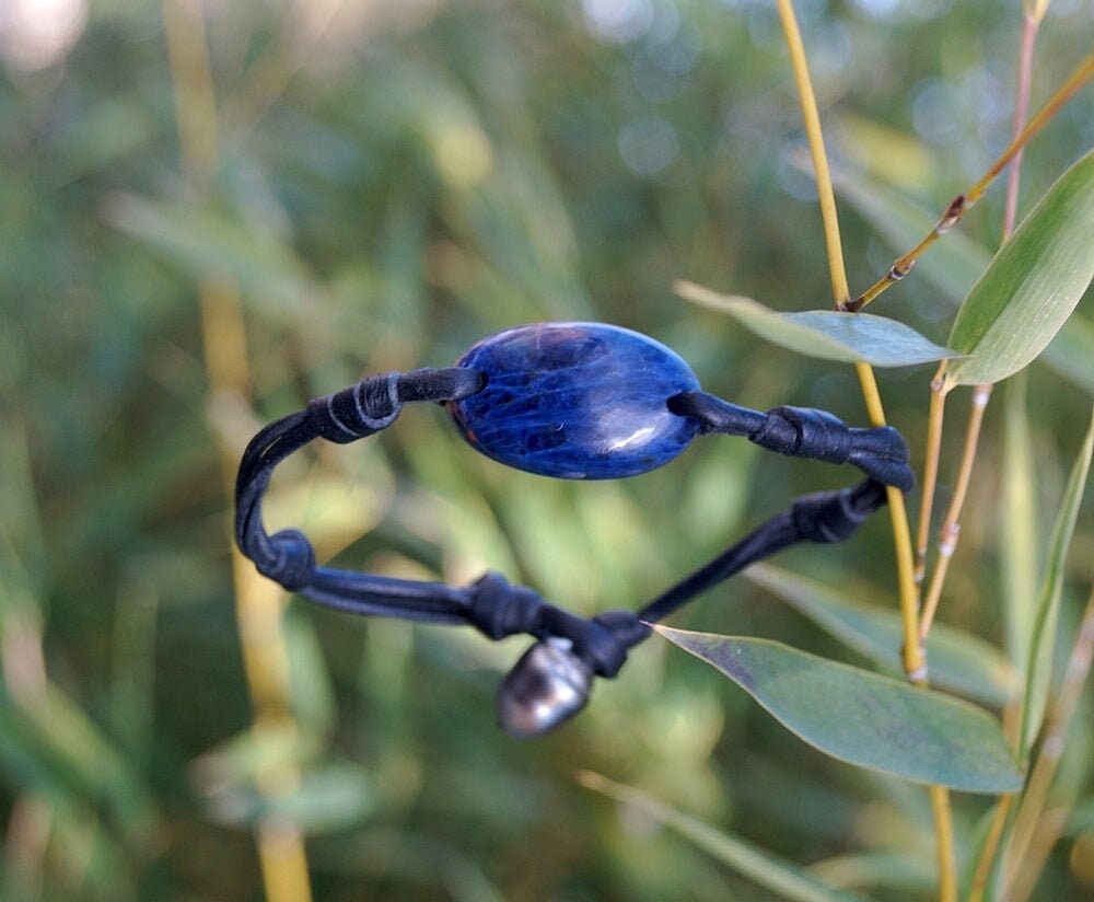 Bracelet cabochon lapis lazuli et fermoir perle de Tahiti - Otto