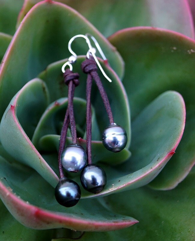 Tahiti Pearl Earrings - Yumi