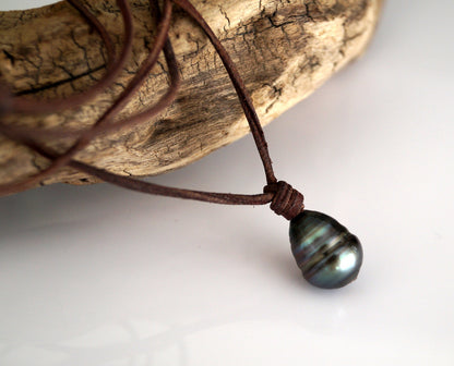 Collier coulissant avec pendentif en perle de Tahiti - Anto