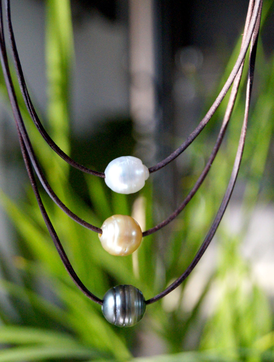 Collier trois rangs avec dégradé de perles de Tahiti et Australiennes - Kelly